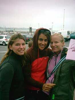 Le surf au féminin・Les sirènes de Roxy / Visuel : D.R.