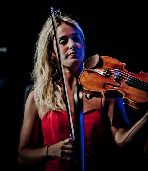Anna Tifu - Violon sur le Sable 2011 / Photo : Alain Mascaro