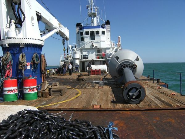 À bord du baliseur Gascogne : balisage 4 / Photo Bernard Mounier et Pilotage de la Gironde