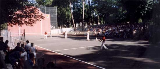Dimanche 13 août 1995 - Finale de la coupe Camille Ménard, Bidart bat Hossegor. / Visuel : D.R.