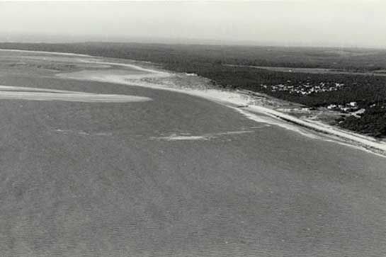 Bonne Anse, dimanche 26 octobre 1975 / Visuel : D.R.