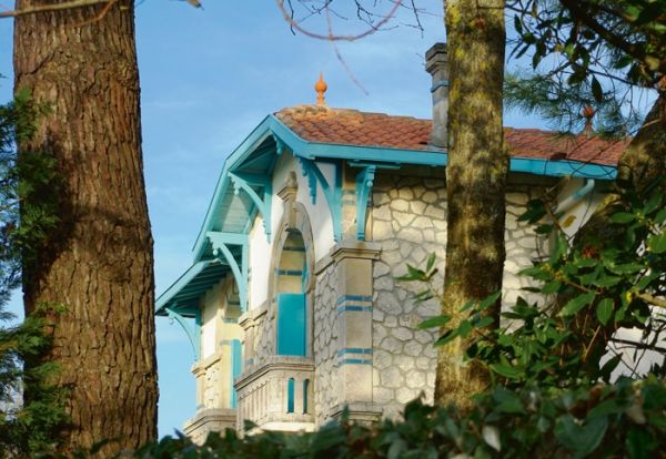 Villa Brin D'Azur・Guide architectural 1900 / cliché F. Chassebœuf