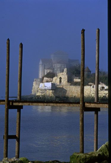 Carrelet-eglise m.guillard / Visuel : D.R.