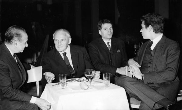 Charles Bruck, Hermann Scherchen, Iannis Xenakis, Mario Bois / Visuel : D.R.