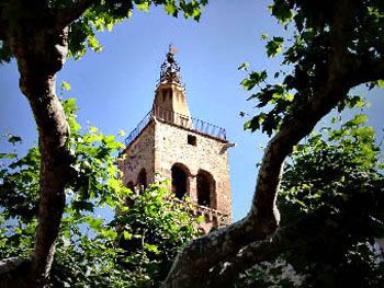 Clocher de l'église de Prades (2000) / Visuel : D.R.