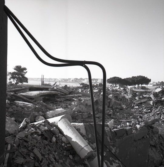 Destruction casino / Photo : A. Rodier