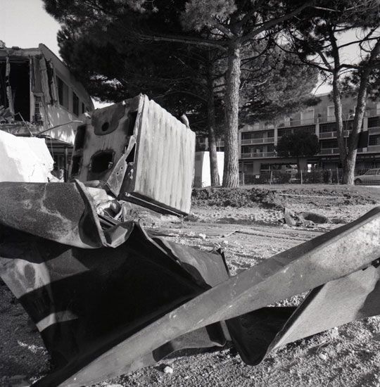 Destruction casino / Photo : A. Rodier