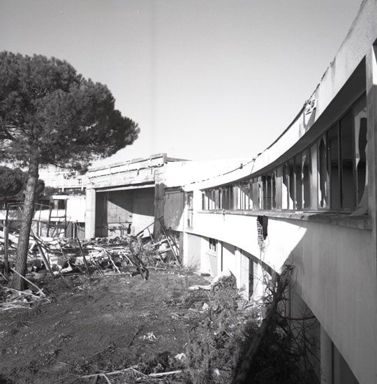 Destruction casino / Photo : A. Rodier