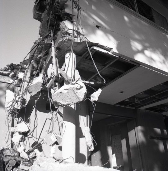 Destruction casino / Photo : A. Rodier