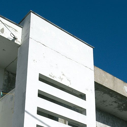 Immeuble mitoyen (Terrasse)・Guide architectural 1950 / photo A.M. Préaut