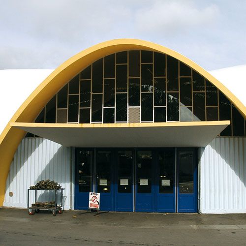 Marché central・Guide architectural 1950 / photo A.M. Préaut