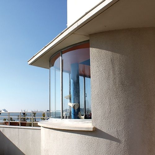 Hôtel Le Trident Thyrsé・Guide architectural 1950 / photo A.M. Préaut