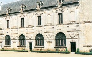 Façade du château de Vayres. / Extrait de Louis de Foix, Horloger, Ingénieur, Architecte de quatre rois, Claude Grenet-Delisle, Fédération Historique du Sud-Ouest, Bordeaux, 1998.