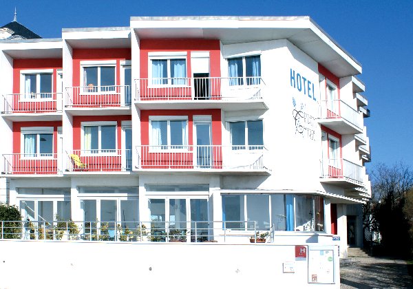 Cliquez pour afficher Hôtel Le Trident Thyrsé / photo A.M. Préaut