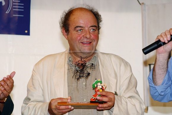 Jacques Villeret, compagnon du Festival Humour et Eau Salée, remet le prix Iznogoud. / Visuel : D.R.