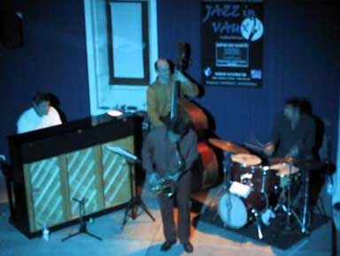 Deptra Jazz Quartet

Michel Boudjema : Piano
Carl Schlosser : Saxophone
Patrick Filleul : Batterie
David Salesse : Contrebasse
 / Visuel : D.R.