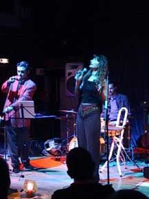 Laurence Allison Quartet

Laurence Allison : Chant
Carl Schlosser : Saxophone
Didier Ottaviani : batterie
 / Visuel : D.R.