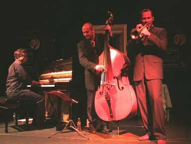 Nicolas Folmer Trio

Nicolas Folmer : Trompette
Alfio Origlio : Piano
Jérôme Regard : Contrebbasse
 / Visuel : D.R.