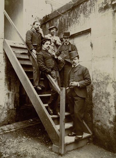 La Palette Cognaçaise « Au grenier ». 1897. De gauche à droite et de haut en bas : Lafond. Hérisson. Ordonnaud. Geo Maresté. Marcel Maresté, son frère. / Visuel : D.R.