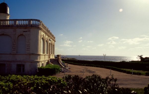 Le Golf・Guide architectural 1900 / cliché F. Chassebœuf