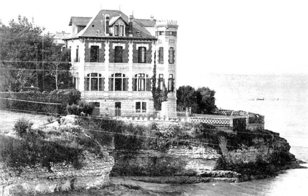 Villa Les Roches・Guide architectural 1900 / Visuel : D.R.