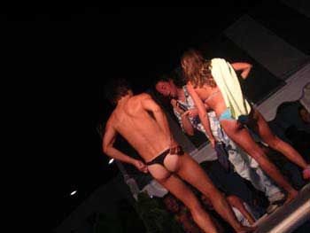 Les rois du surf 2004 / Visuel : D.R.