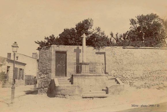 Mons-Royan-le-Calvaire-photo-1900 / Coll. C. Gerbault-Seureau