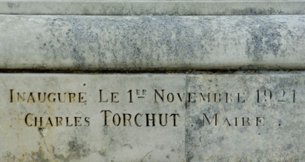 Monument aux Morts・Guide architectural 1900 / cliché F. Chassebœuf