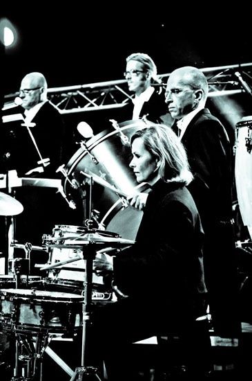 Percussions - Violon sur le Sable 2011 / Photo : Alain Mascaro
