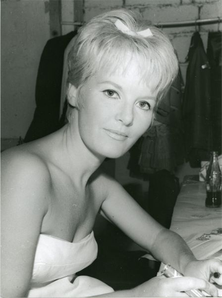 Petula Clark, la fine fleur des chanteuses britanniques francophiles, un soir de gala au Casino Municipal de Royan. Superbe cliché d'Henri Marcou, alors correspondant de Sud-Ouest. / Photo : Henri Marcou, Sud-Ouest