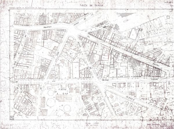 Cadastre Royan - planche n°37 ・ {a}Époque{a} : 1948 ・ {a}Lieu{a} : Royan - Usine à gaz / Visuel : D.R.