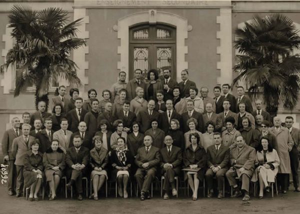 Professeurs du lycée mixte de Royan (64-65). / Visuel : D.R.