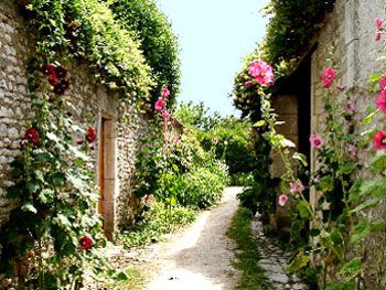 Ruelle de Talmont (2000) / Visuel : D.R.