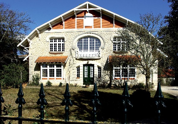 Cliquez pour afficher Villa Charles-Benoit / cliché F. Chassebœuf