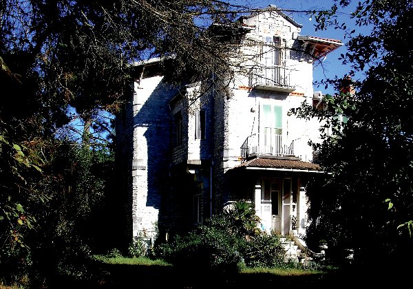 Cliquez pour afficher Villa Léona-Gislhaine / cliché F. Chassebœuf