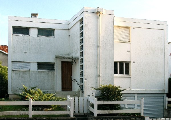 Cliquez pour afficher Villa ”maison B” / photo A.M. Préaut