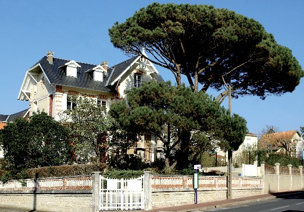 Villa Mirasol / cliché F. Chassebœuf