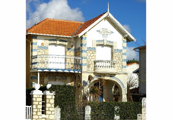 Cliquez pour afficher Villa Santa Margherita / cliché F. Chassebœuf