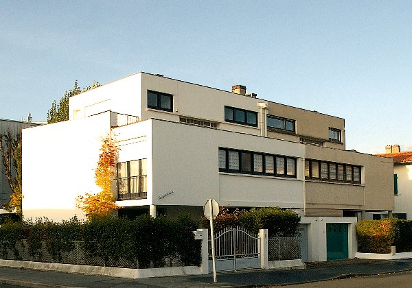 Cliquez pour afficher Villas California et Brazilia / photo A.M. Préaut
